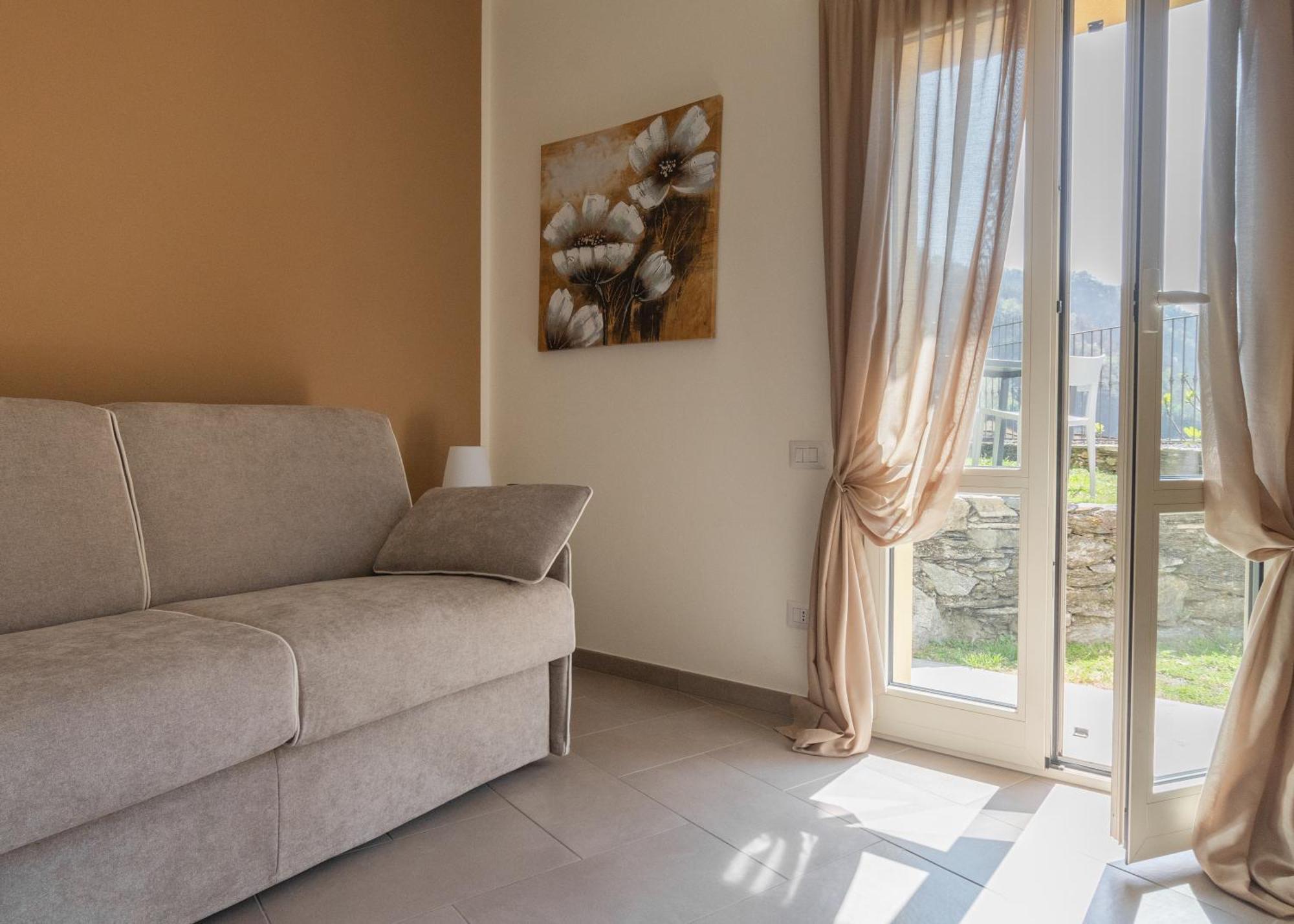 Charming Moment Di Villa Porta - Casa Dolce Луїно Екстер'єр фото